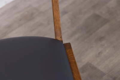 oslo-chair-seat-detail